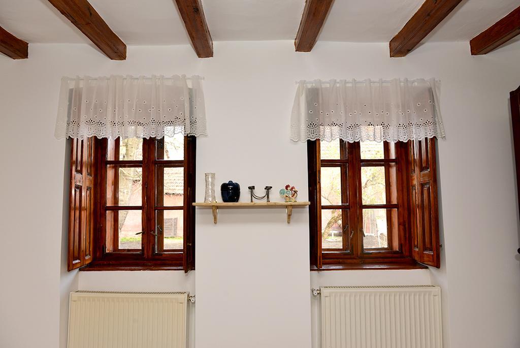 Rigofuetty Vendeghaz Hotel Tiszaalpar Екстериор снимка